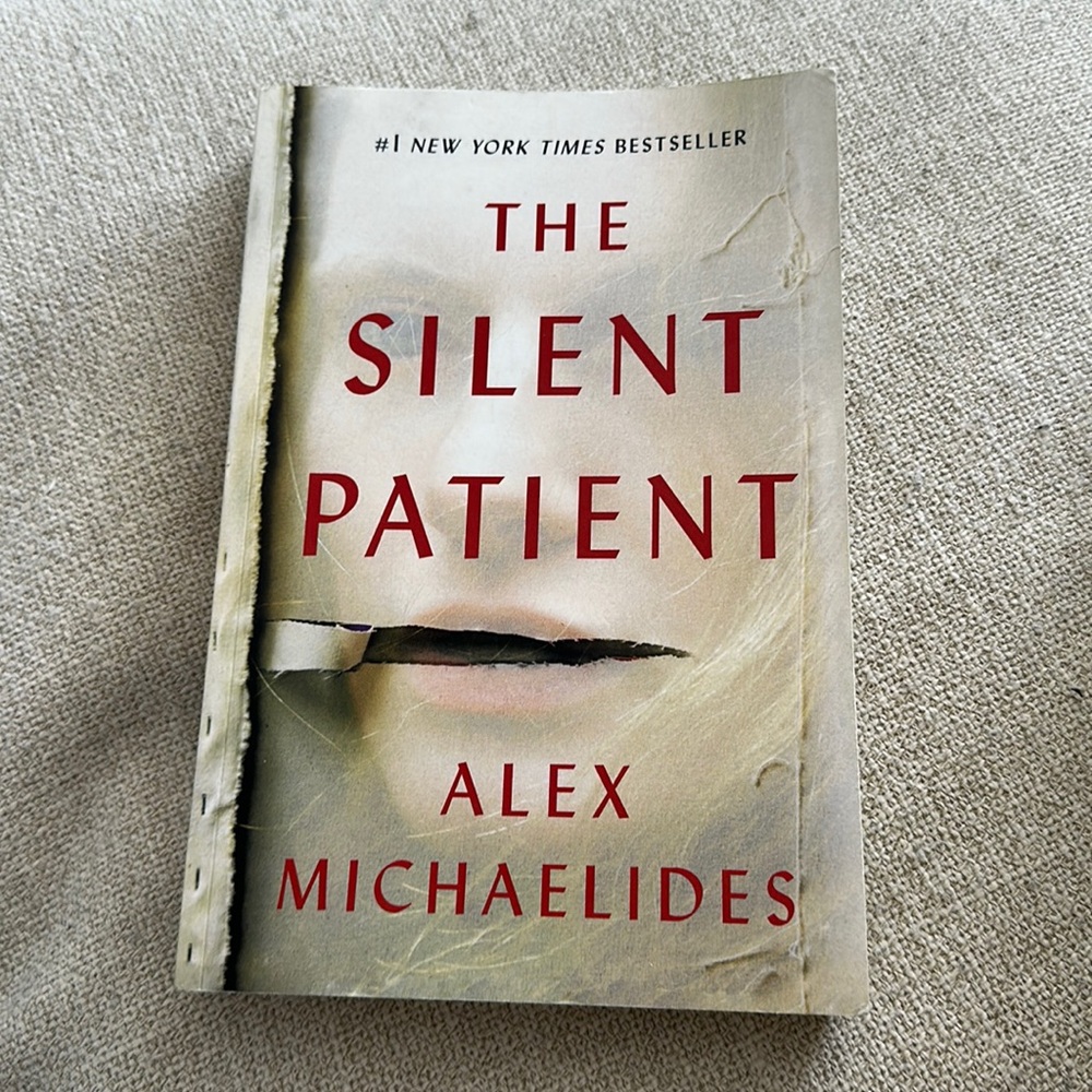 The Silent Patient paperback book